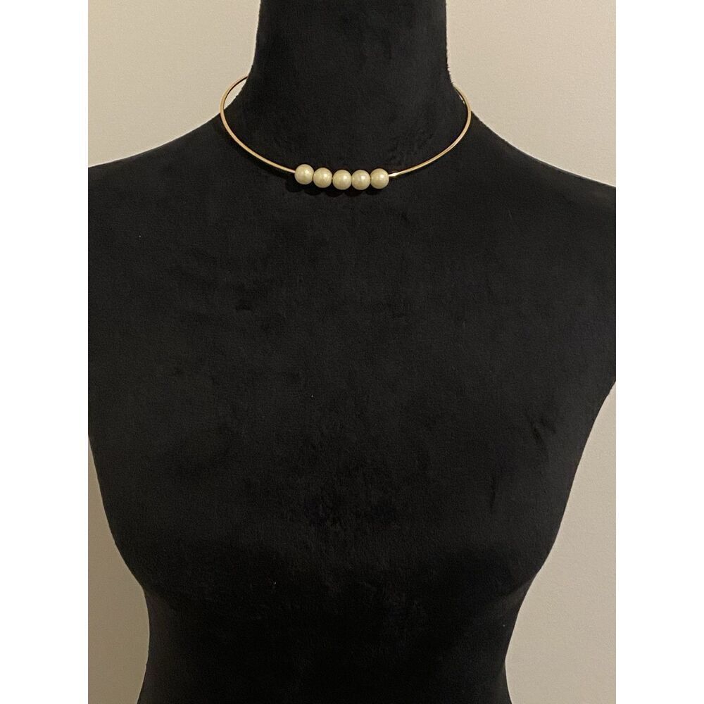 J. Crew Necklace Collar Faux Pearl Gold Tone Minimalist Modern Elegant Jewelry